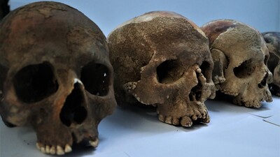 Antalya'da toplu mezar bulundu!