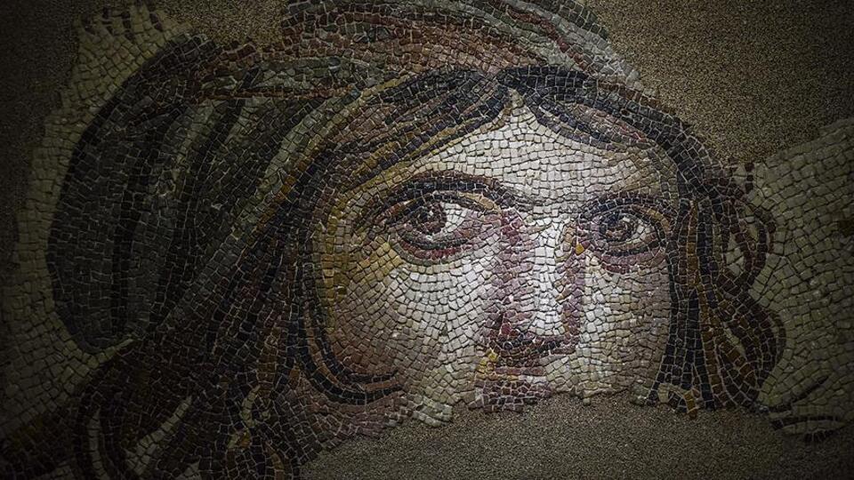 1998'de tesadüfen bulundu! İşte 'Çingene Kızı'nın gizemli hikayesi