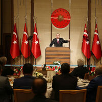 'Stok yapılan depoları basacağız'