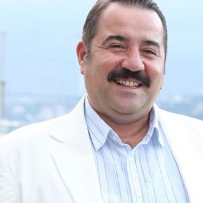 'Derdimi ummana döktüm asumana inledim'