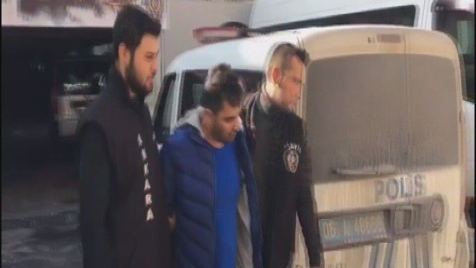 1 yıl önce gasp etti, 6 ay yattı! Cezaevinden çıktı, dövüp yine gasp etti!