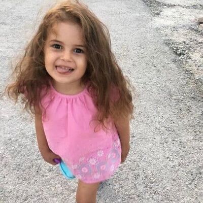 Lösemi tanısı konan Öykü Arin 3.5 yaşında ilik bekliyor!