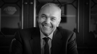 Ünlü sanayici hayatını kaybetti