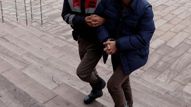 Yurt dışına kaçıracaklardı! Jandarmaya yakalandılar