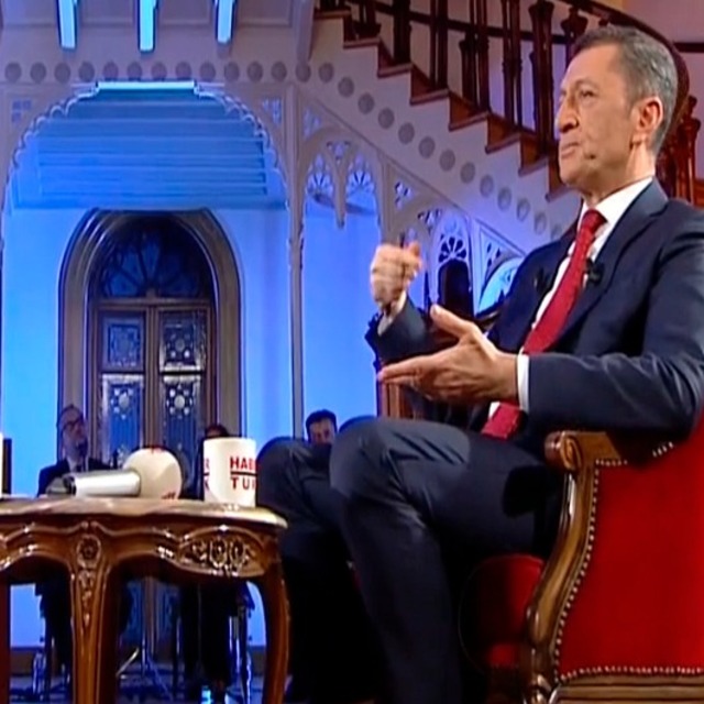 Milli Eğitim Bakanı Selçuk'tan atanamayan öğretmenlere ilişkin açıklama
