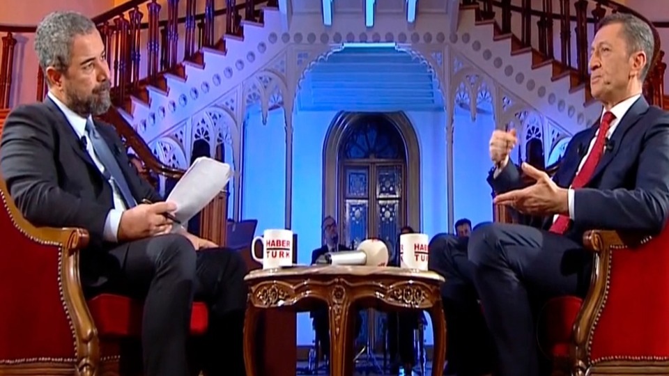 Milli Eğitim Bakanı Selçuk'tan atanamayan öğretmenlere ilişkin açıklama