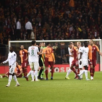 Galatasaray - Konyaspor maçında gerginlik