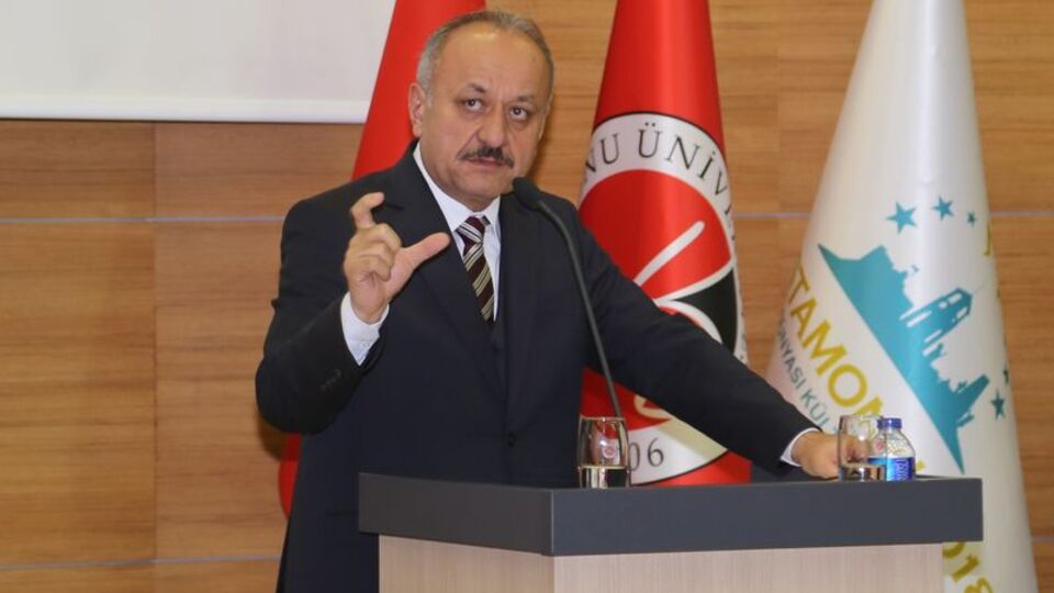 Tahsin Babaş kimdir?