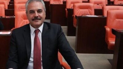 Burhanettin Uysal kimdir?