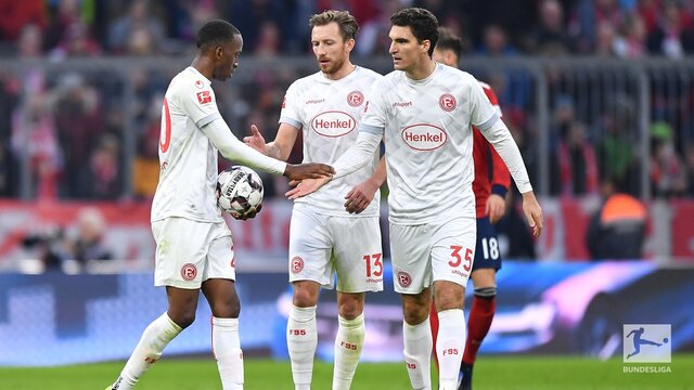 Bayern elindeki maçı verdi!