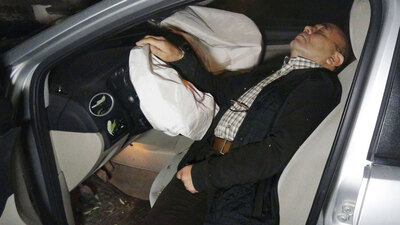 Kazada burnu bile kanamadı! Yaşadığı şoku atlatmak için...