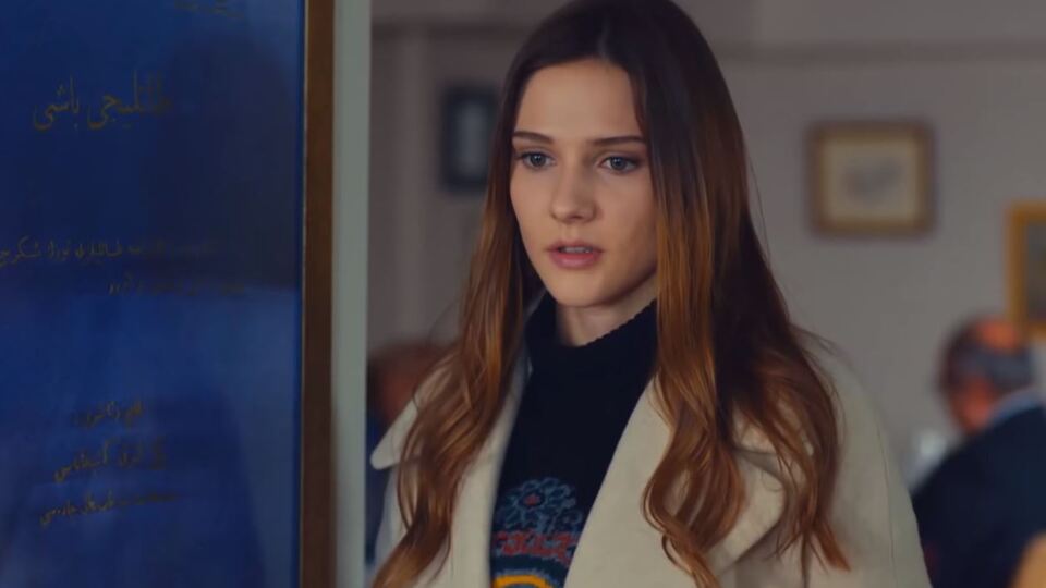 Azra'ya velayet oyunu!