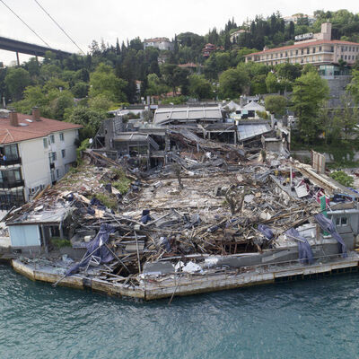 Reina yıkıldıktan 1,5 sene sonra keşif kararı! Aile isyan etti