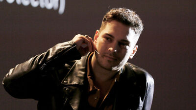 Çağatay Ulusoy kimdir?