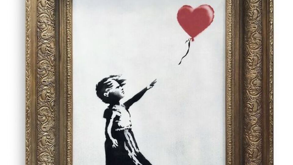 Banksy'e el koydular!