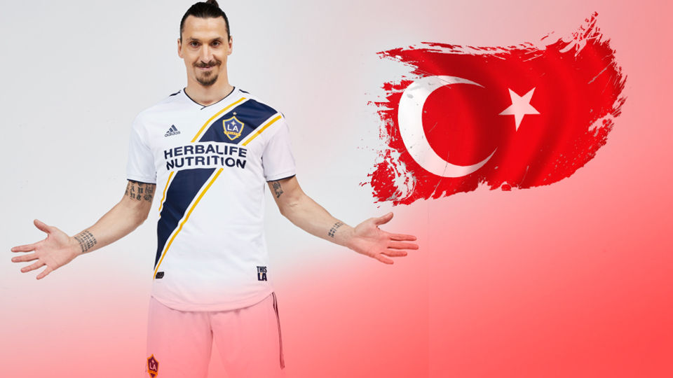 Zlatan'ın hesabından Türk bayraklı paylaşımlar!