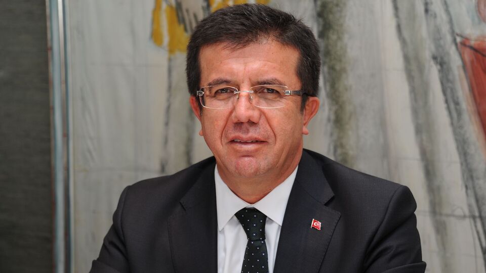 AK Parti İzmir adayı Nihat Zeybekci kimdir?