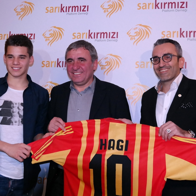 Sevilla, Hagi'ye talip oldu!