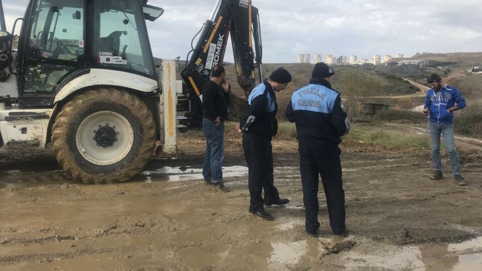 Tuzla'da ekipleri alarma geçiren gelişme