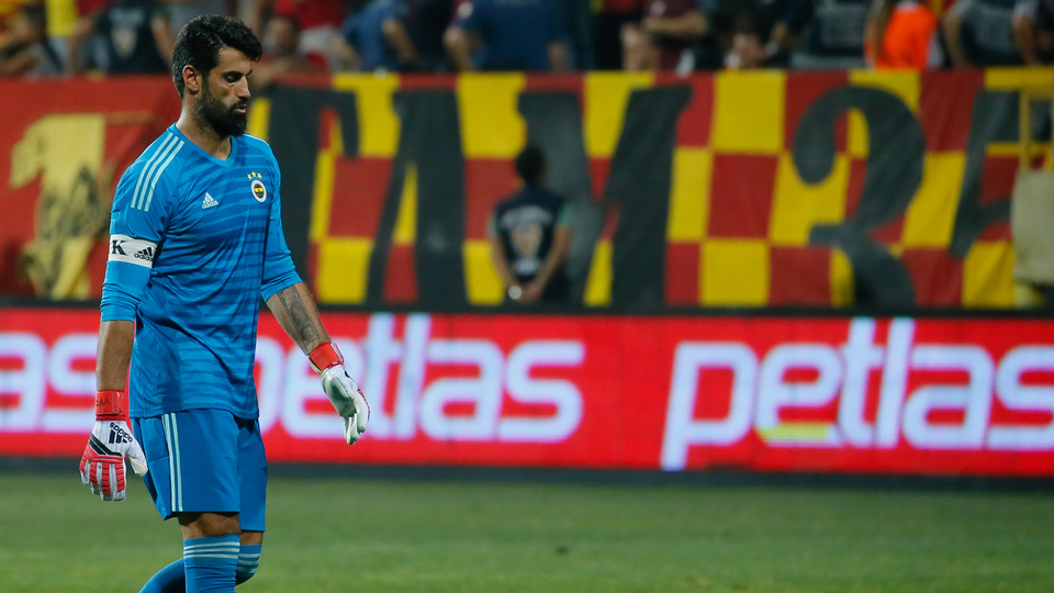 Volkan için flaş karar!