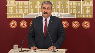 Destici: İsteriz ki adaylarımız önde oldukları yerde desteklensin