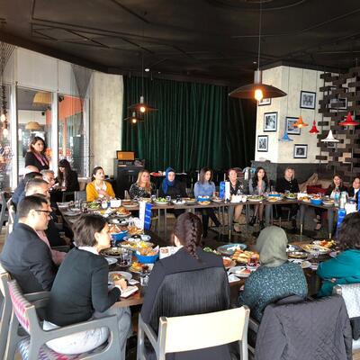 Sigortaya kadın eli