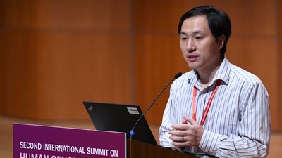 Bebeklerin genlerini değiştiren Çinli bilim insanı He Jiankui çalışmasını savundu: 'Başarımdan gurur duyuyorum'