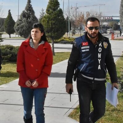 Bebeğini boğan sevgilisini öldürmüştü!