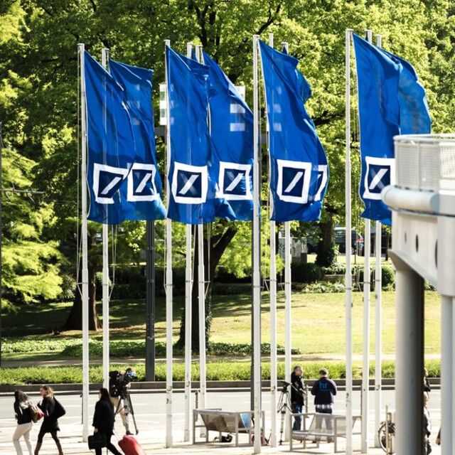 Alman bankasında 'kara para' araması