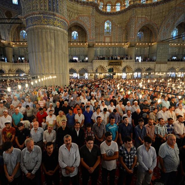 İstanbul Cuma saati