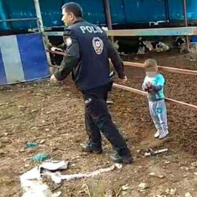 Osmaniye'de baba dehşeti! Çocuklarını çite bağladı