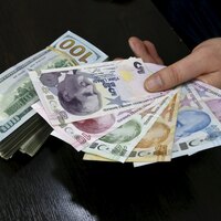 Dolar son 4 ayın en düşük seviyesinde