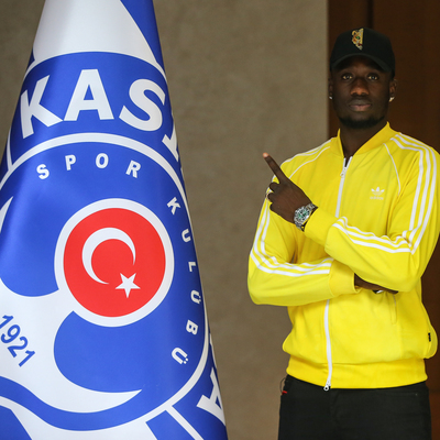 "Türkiye'nin en iyi futbolcusu benim"