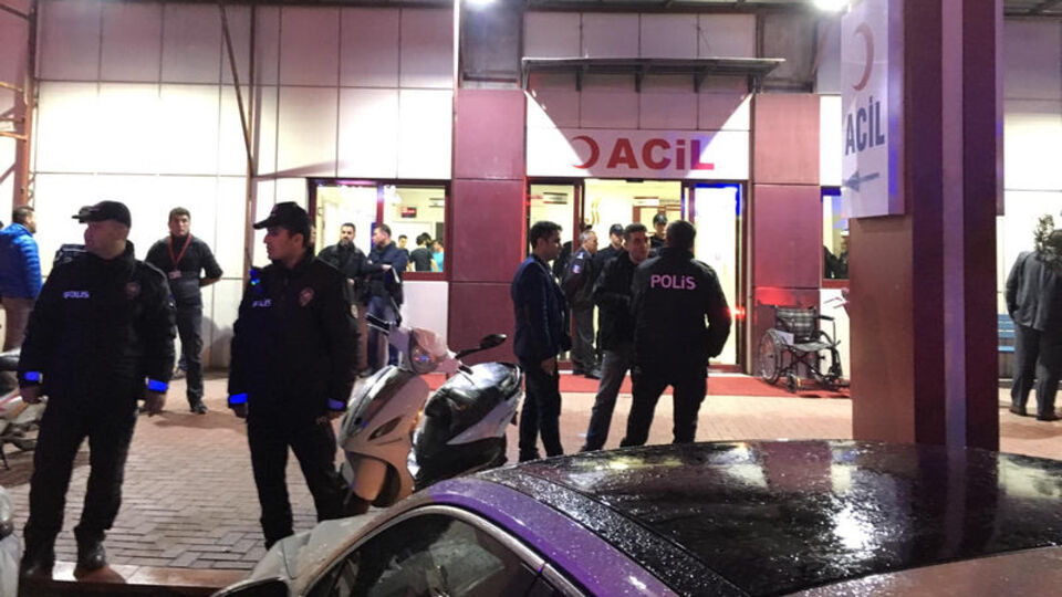Hastanede kanlı karşılaşma! Ölü ve yaralılar var