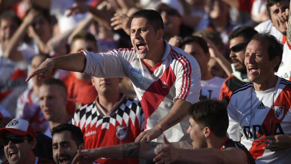 Ertelenen dev derbi sonrası River Plate'ten flaş karar!