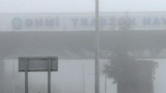 Trabzon'da hava ulaşımına yağmur engeli