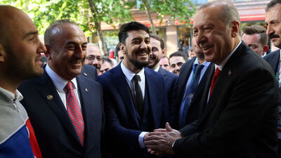 Vatandaşla ilginç diyalog! Uçağına davet etti