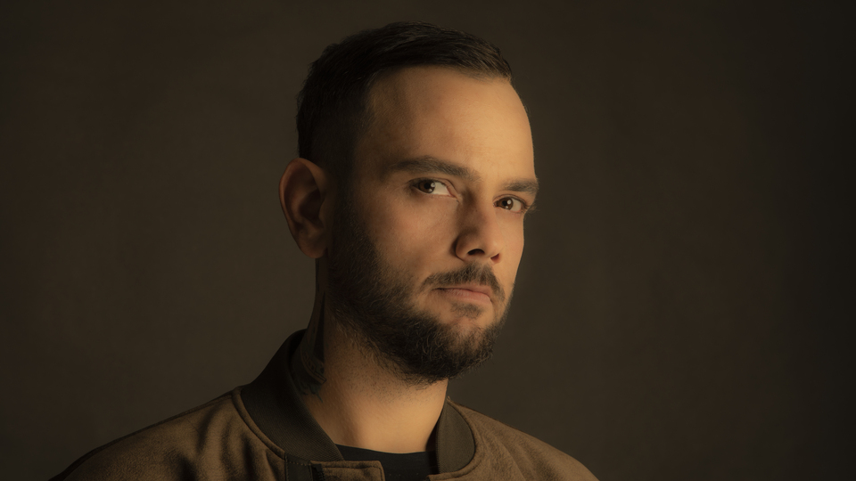 Ünlü bestecinin ilk teklisi