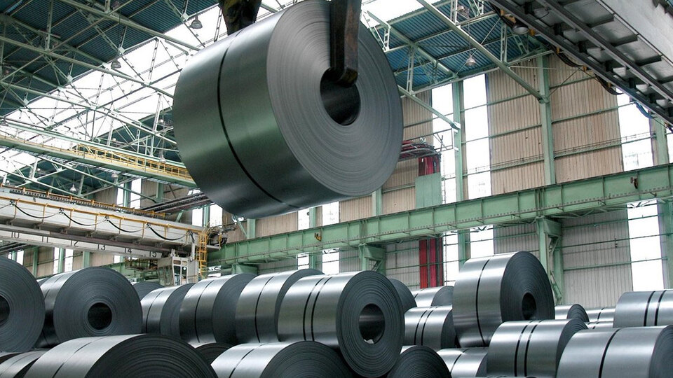 Çelik ihracatında yıl dolmadan hedef tuttu