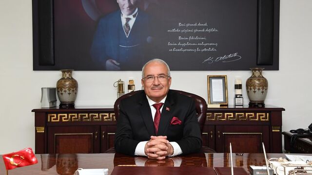 MHP'den istifa eden Kocamaz İYİ Parti'ye geçti