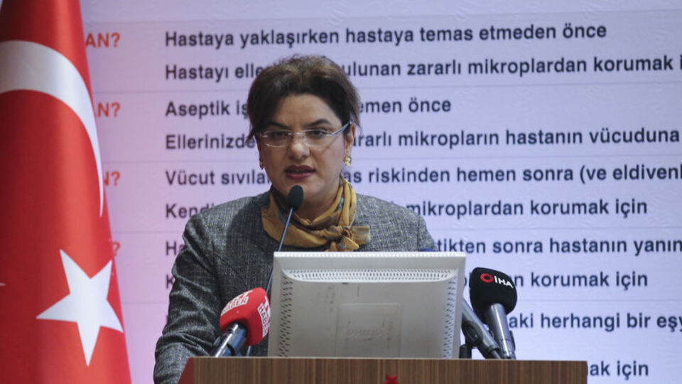 "Sağlık kurumlarında sıfır enfeksiyon hedefliyoruz"