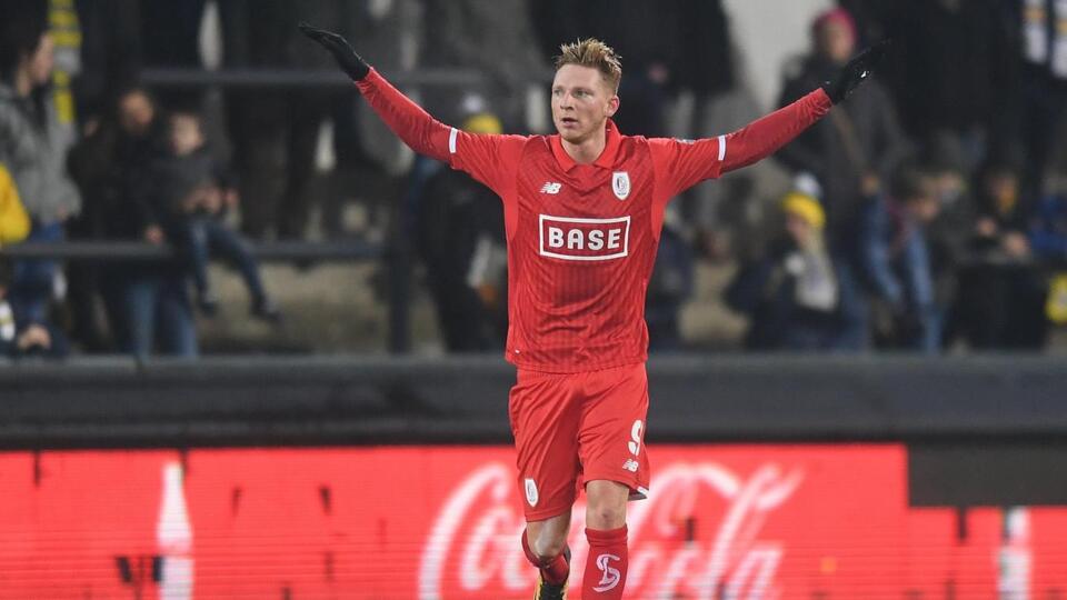 Elmander yeni forveti buldu