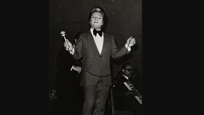 Google Zeki Müren'i unutmadı