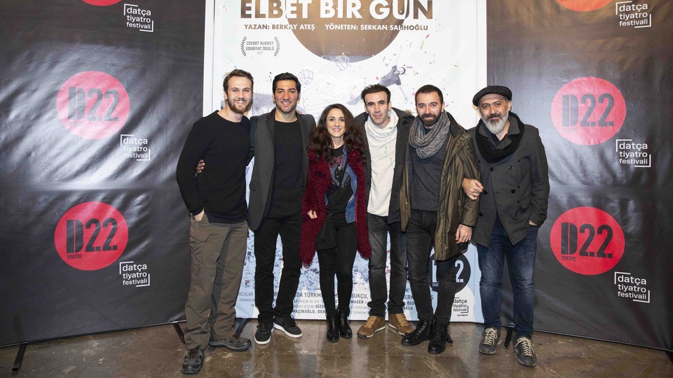 'Çukur'dan Berkay Ateş'e destek