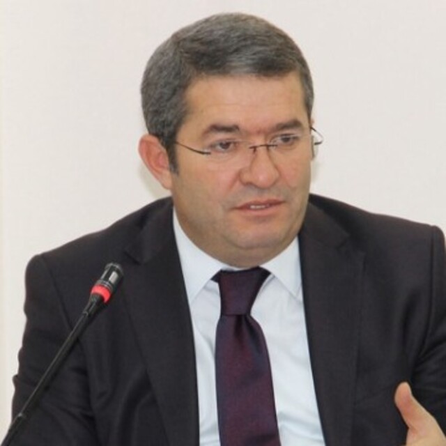 Necdet Takva kimdir?