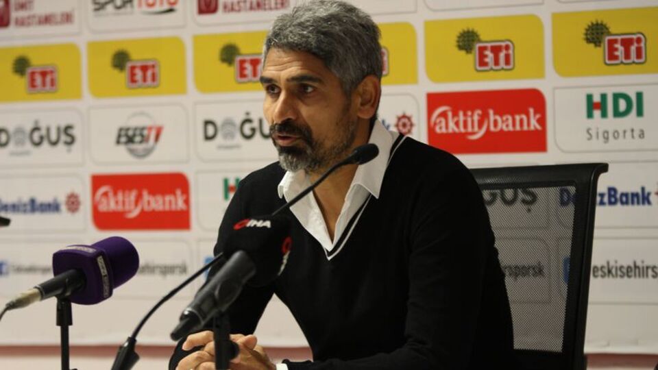 Ümraniyespor'da İsmet Taşdemir istifa etti