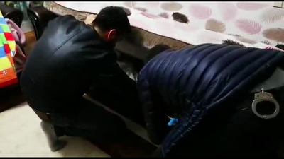 Sahte pasaportla 6 ülke gezdi!