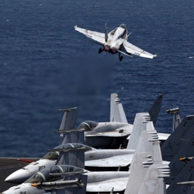 ABD uçakları Japonya açıklarında çarpıştı