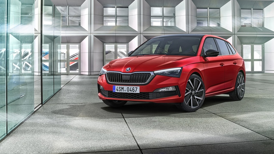 Scala'nın üstündeki örtü kalktı