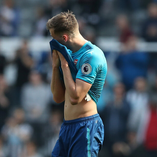 Holding'ten Arsenal'e kötü haber